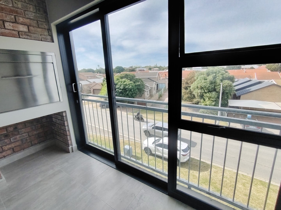 2 Bedroom Property for Sale in Hartenbos Central Western Cape